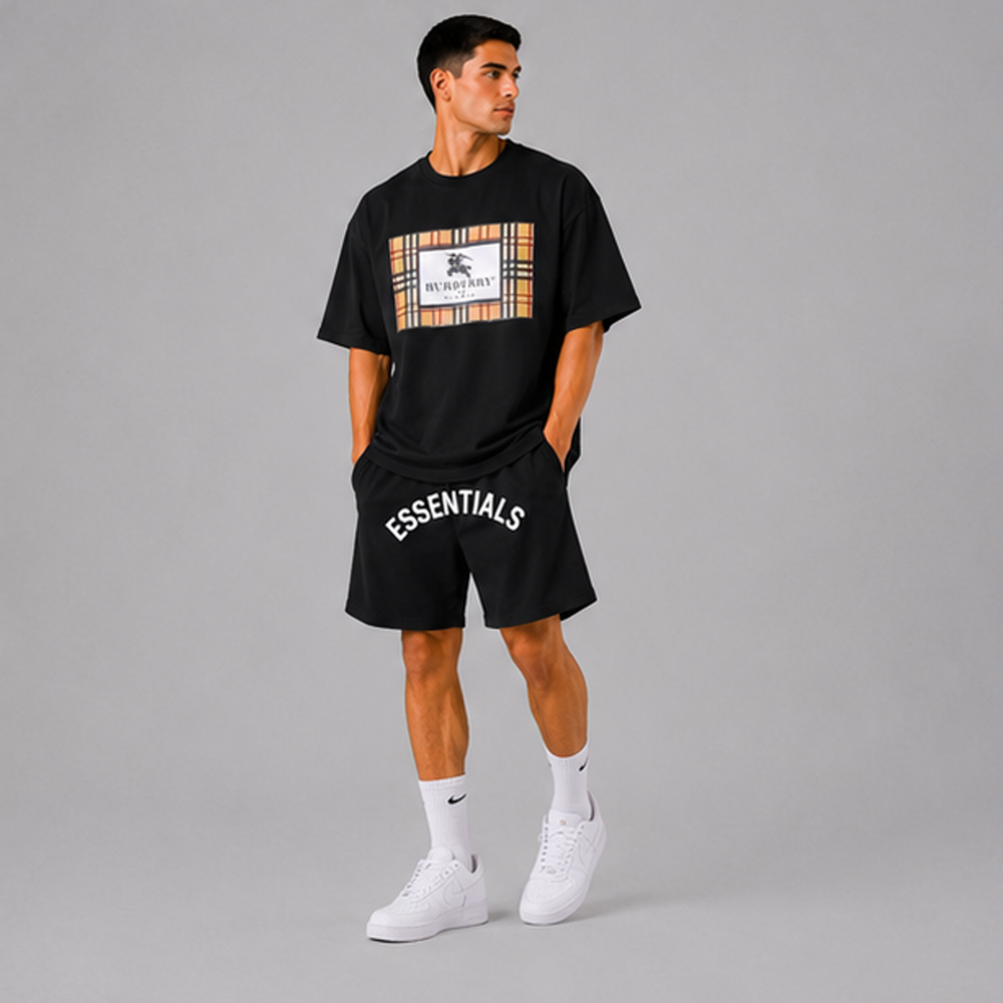 BURBERRY Oversized T-shirt