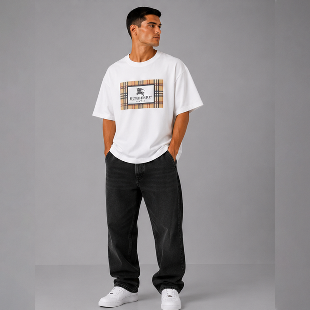 BURBERRY Oversized T-shirt